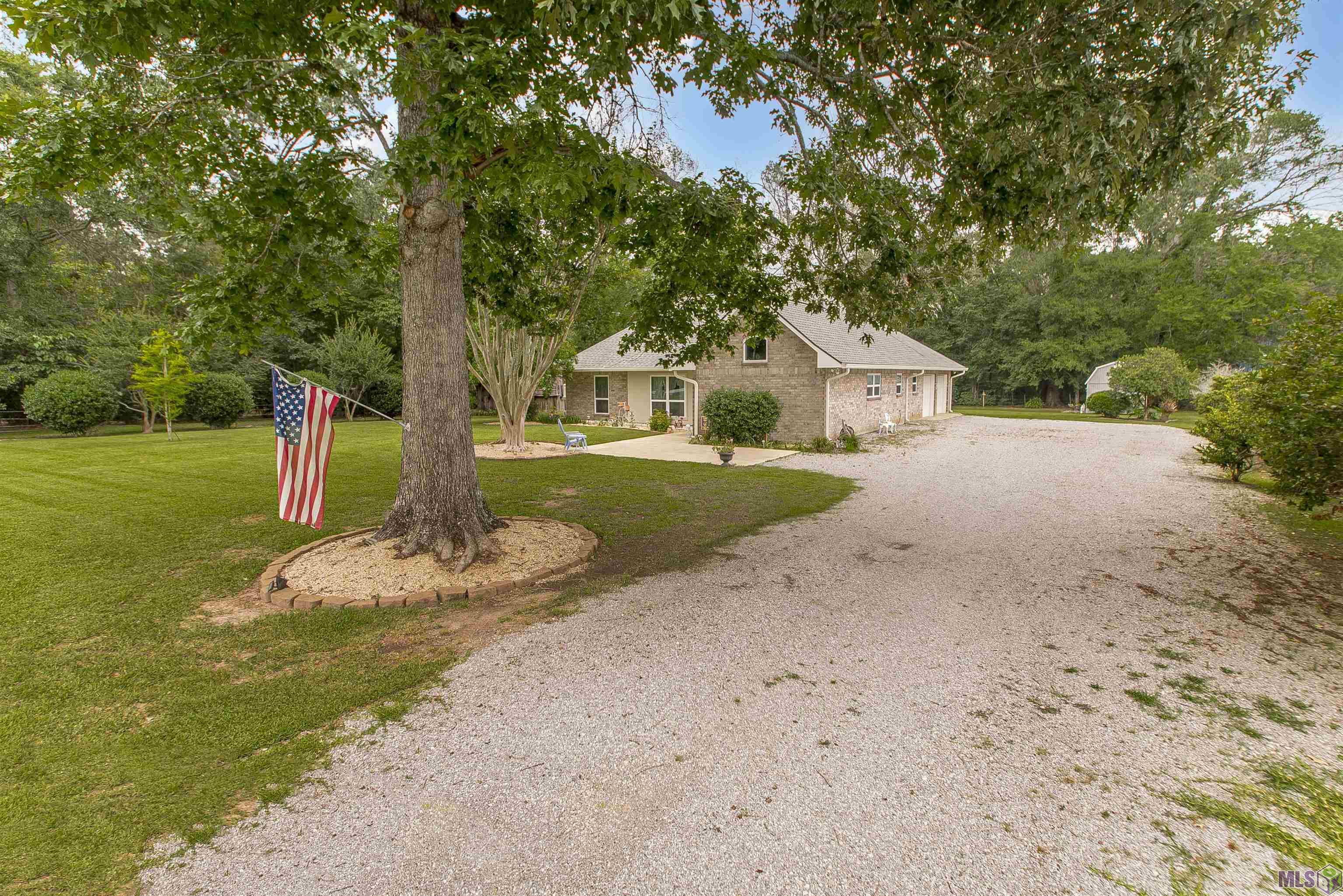 14410 George Rouyea Road Gonzales, LA 70737 - Photo 8 of 29 Gallery Image 8