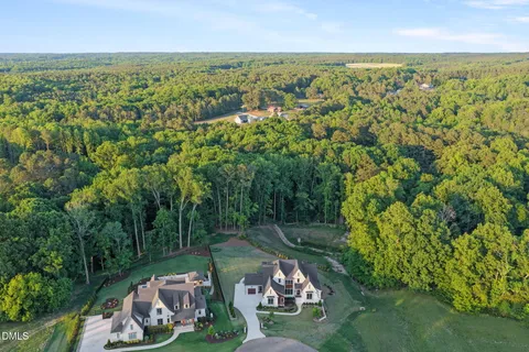 $2,195,000 | 9004 Meadow Pointe Court, Wake Forest, NC 27587