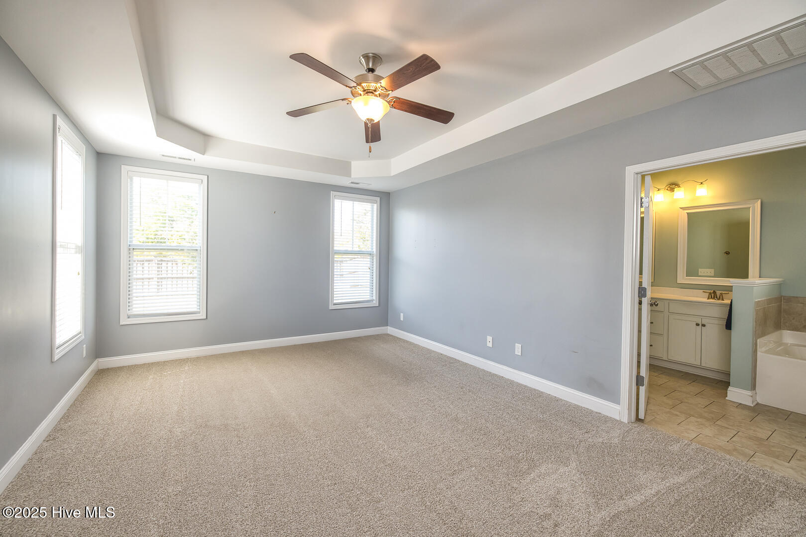368 Lehigh Road Wilmington, NC 28412 - Photo 18 of 35 PRIMARY BEDROOM