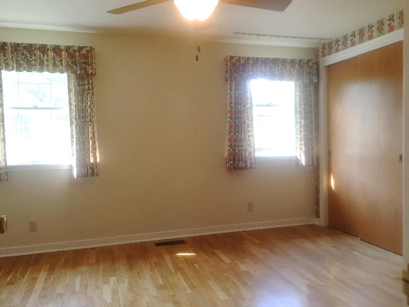 1859 9th Street Bay City, MI 48708 - Photo 12 of 22 Gallery Image 12