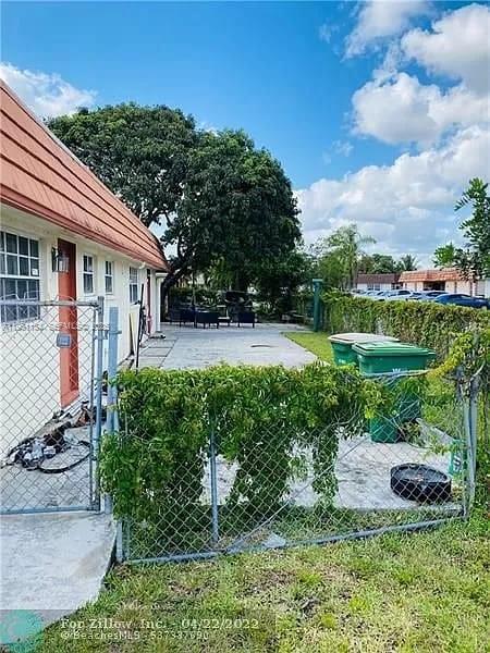 7387 Northwest 76th Street, Unit 12 Tamarac, FL 33321 - Photo 4 of 14