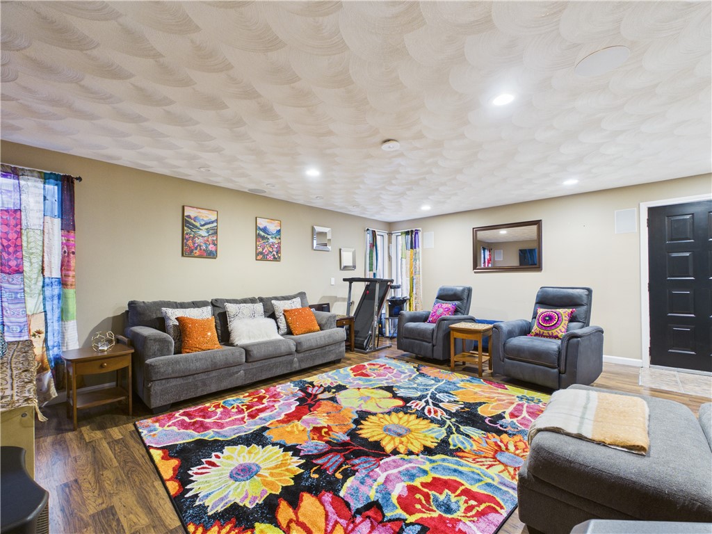 26 Edgewood Road Glocester, RI 02814 - Photo 24 of 32