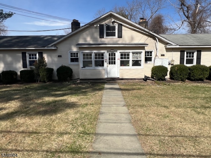 12 Mark Lane, Unit D Succasunna, NJ 07876 - Photo 1 of 13