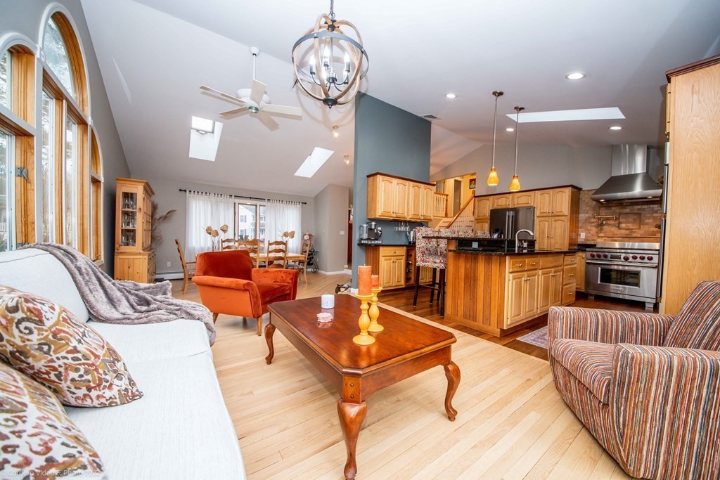 33 Sylvia Street Fairhaven, MA 02719 - Photo 15 of 42