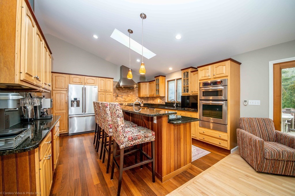 33 Sylvia Street Fairhaven, MA 02719 - Photo 17 of 42