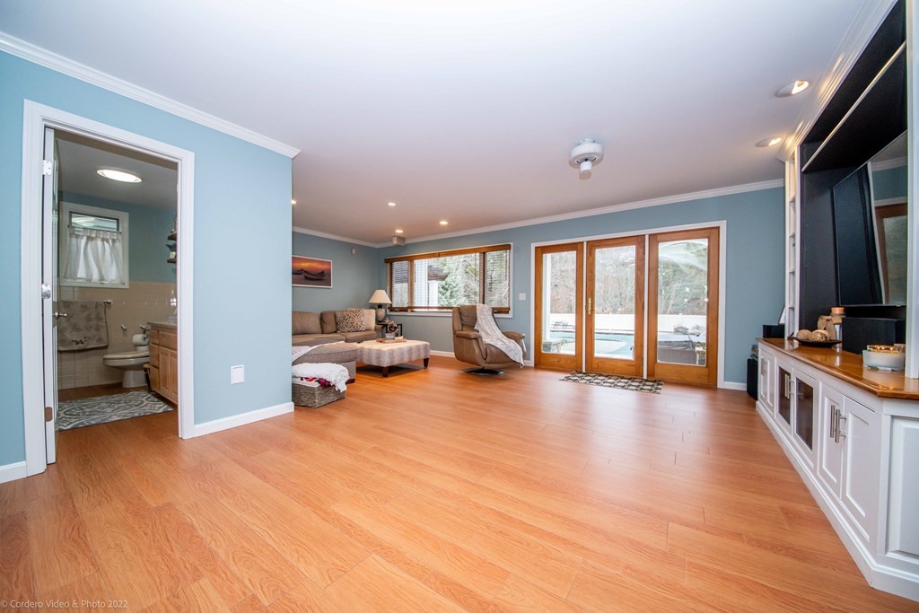 33 Sylvia Street Fairhaven, MA 02719 - Photo 25 of 42