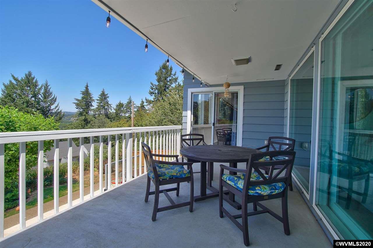 1845 Rio Vista Way South Salem, OR 97302 - Photo 21 of 39