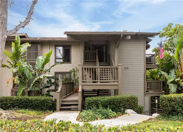 $4,800 | 9 Flores, Unit 26, Irvine, CA 92612