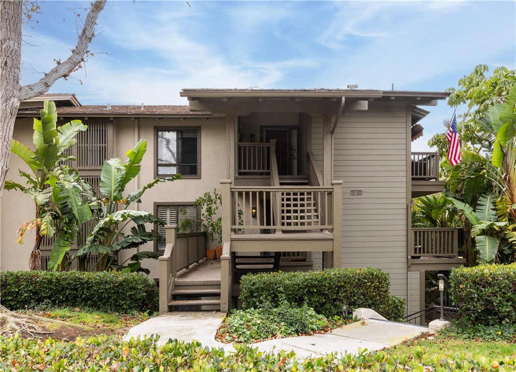 9 Flores, Unit 26 Irvine, CA 92612 - Photo 4 of 31