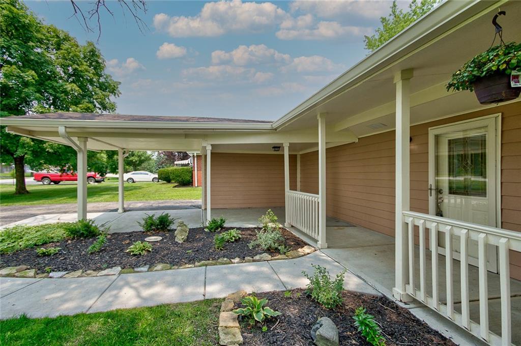 3555 Fisher Road Indianapolis, IN 46239 - Photo 3 of 33 Gallery Image 3