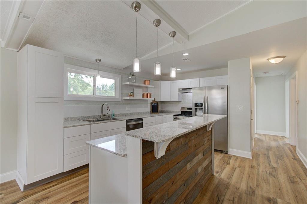 3555 Fisher Road Indianapolis, IN 46239 - Photo 5 of 33 Gallery Image 5