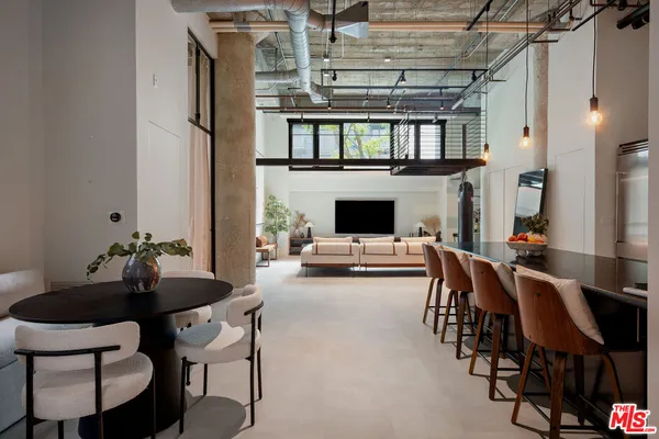 $699,000 | 330 West 11th Street, Unit 104, Los Angeles, CA 90015