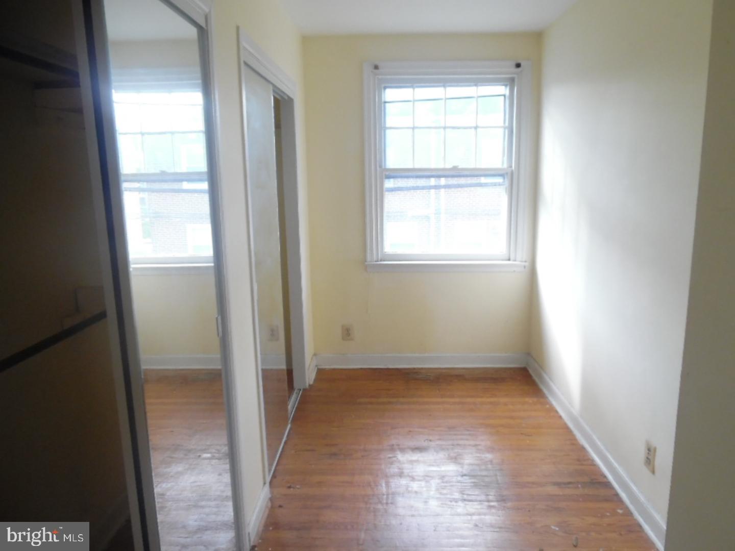 1627 Murdoch Road Philadelphia, PA 19150 - Photo 4 of 25 Gallery Image 4