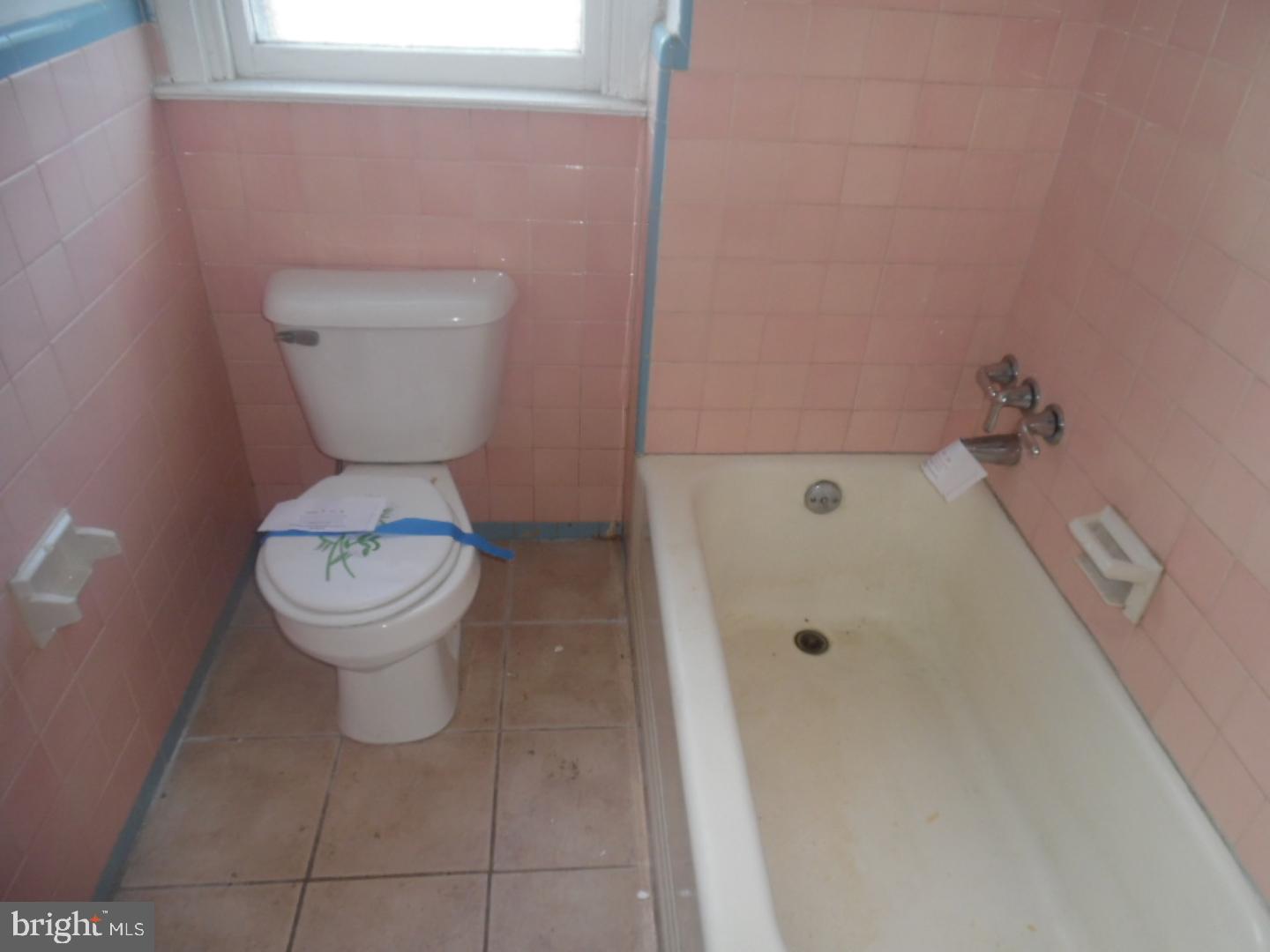 1627 Murdoch Road Philadelphia, PA 19150 - Photo 10 of 25 Gallery Image 10