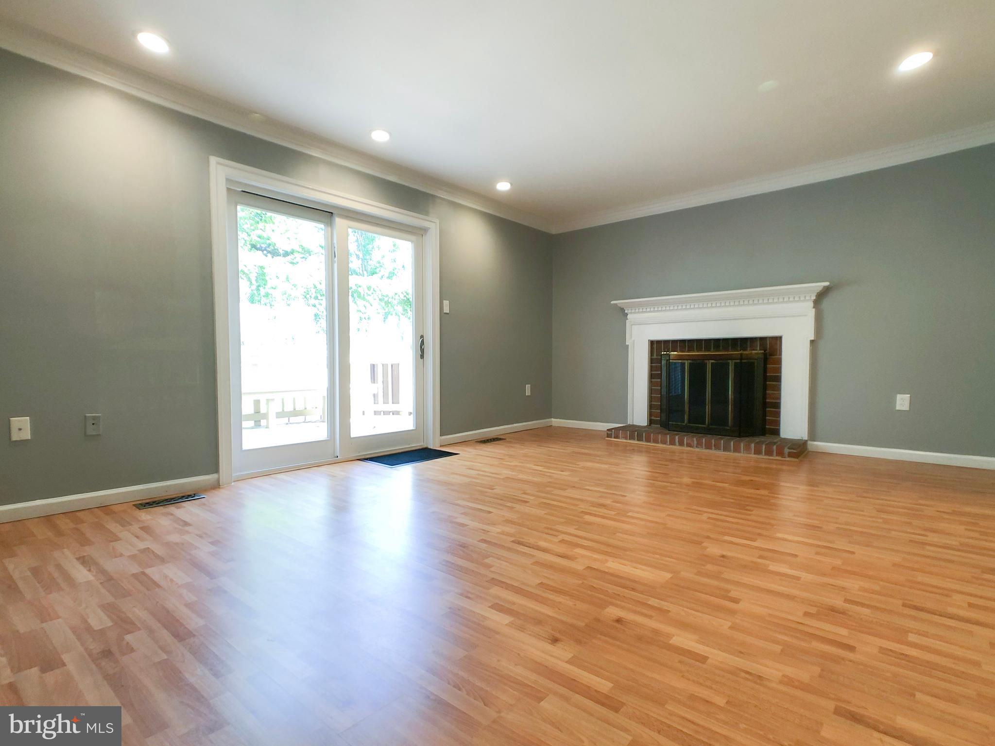 3801 Tremayne Terrace, Unit 20 Silver Spring, MD 20906 - Photo 12 of 35 Living Room
