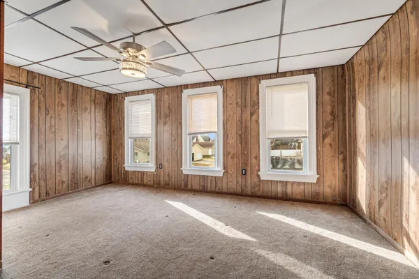 $185,000 | 309 East Lincoln Street, Caledonia, MN 55921