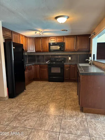 $356,000 | 6142 East 20th Street, Tucson, AZ 85711