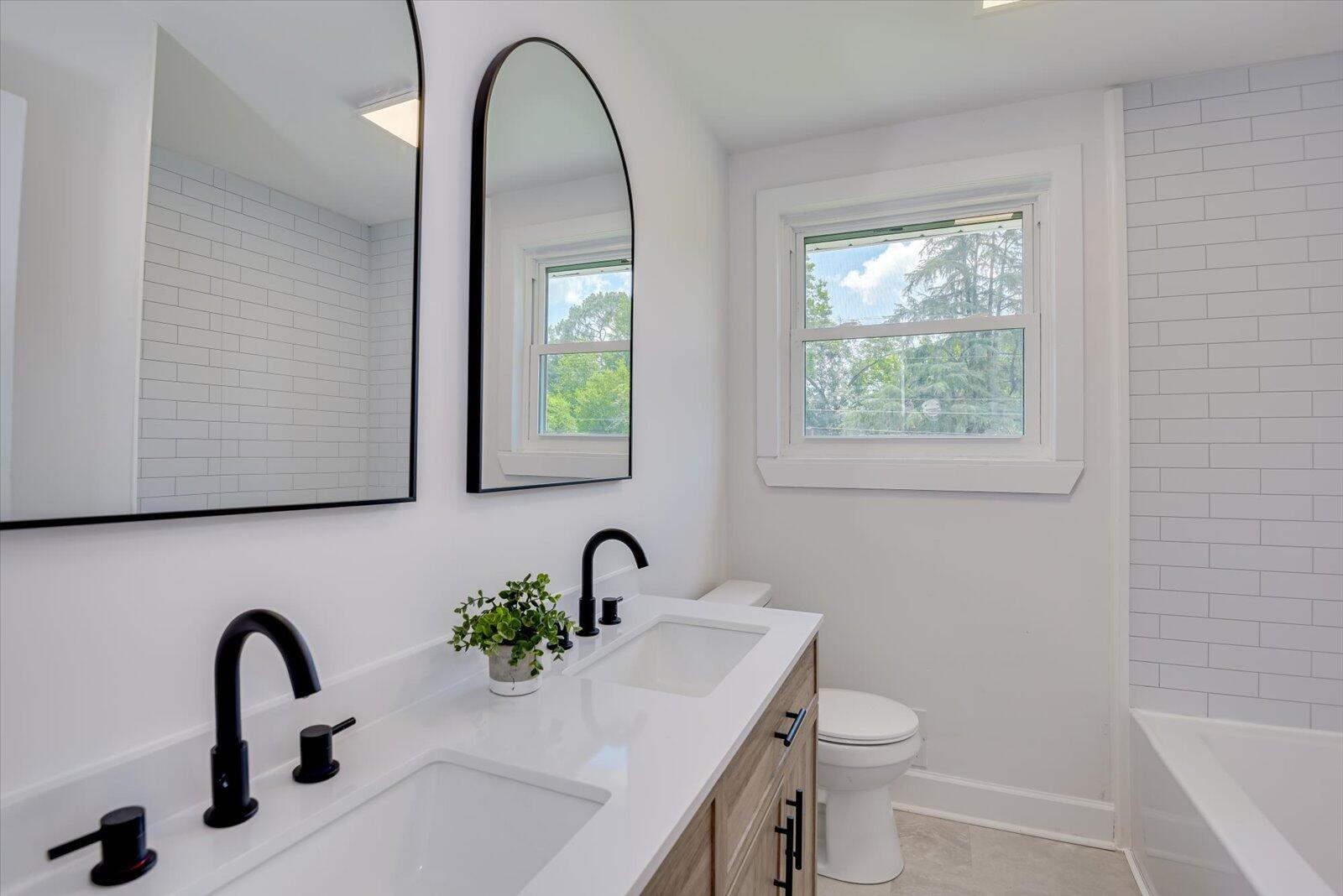 1605 Pendleton Road Augusta, GA 30904 - Photo 19 of 23 Bathroom 3