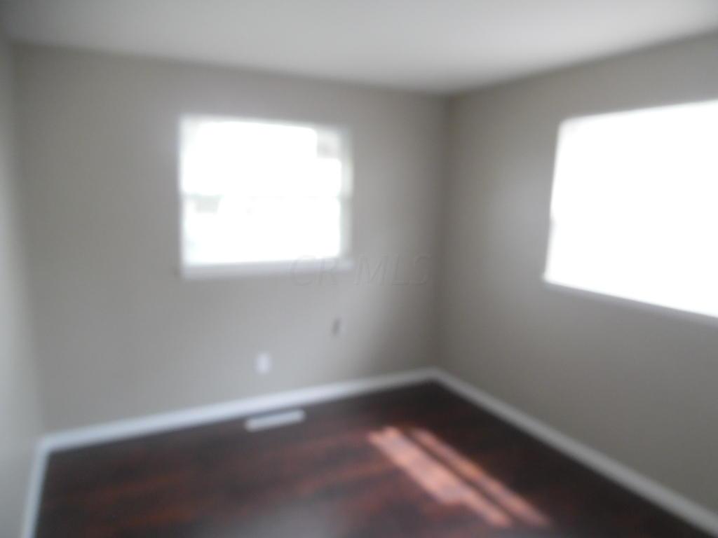 425 Hiler Road Columbus, OH 43228 - Photo 12 of 28 Gallery Image 12