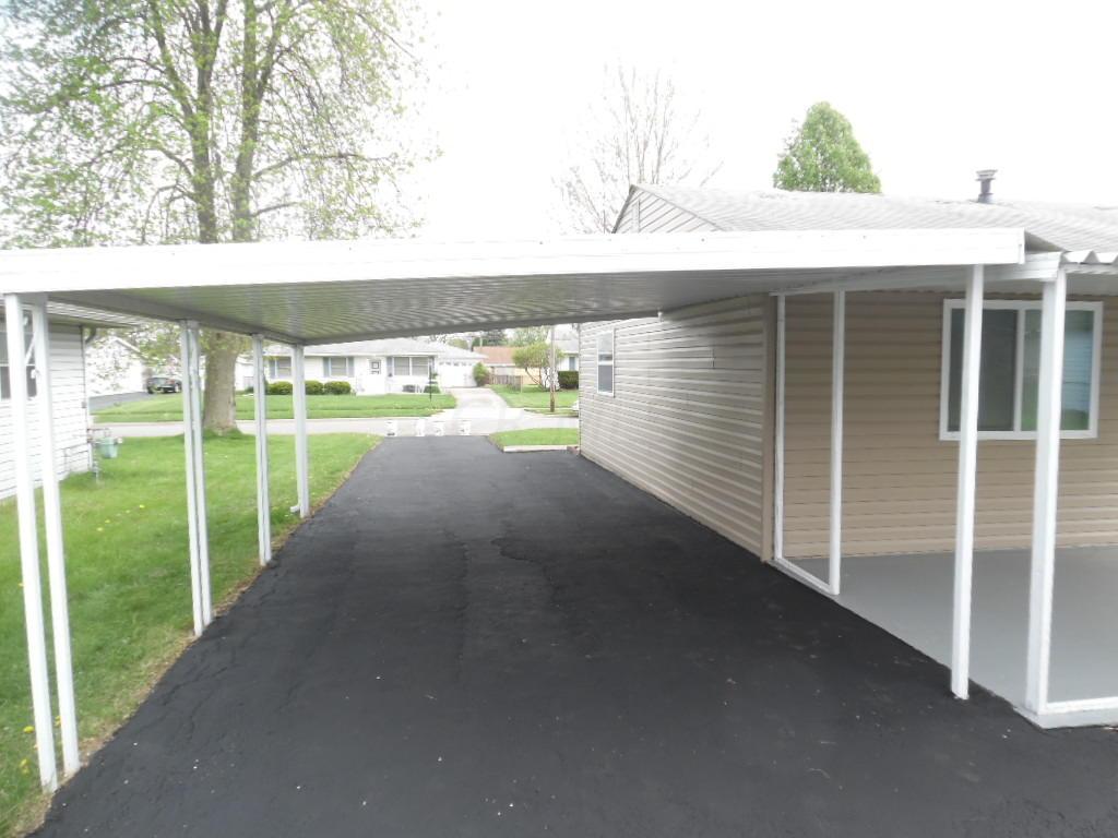 425 Hiler Road Columbus, OH 43228 - Photo 2 of 28 Gallery Image 2