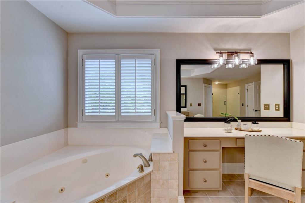 4871 Tarry Post Lane Suwanee, GA 30024 - Photo 56 of 131
