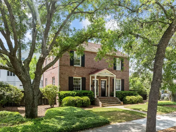 $4,250 | 55 Gadsden Street, Unit A, Charleston, SC 29401