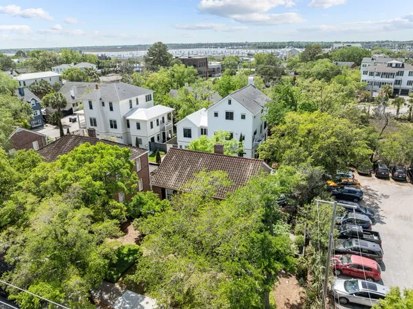 $4,250 | 55 Gadsden Street, Unit A, Charleston, SC 29401