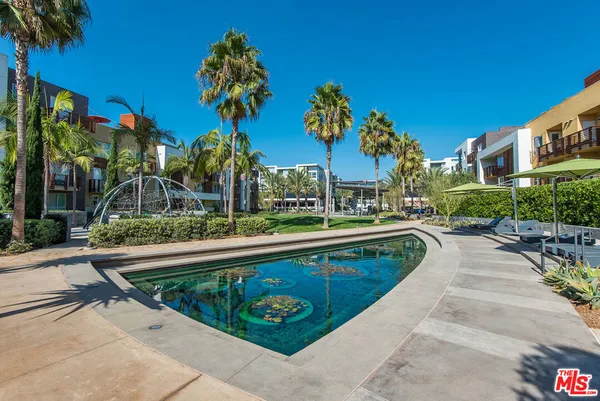 $1,299,000 | 5625 Crescent Parkway, Unit 301, Playa Vista, CA 90094