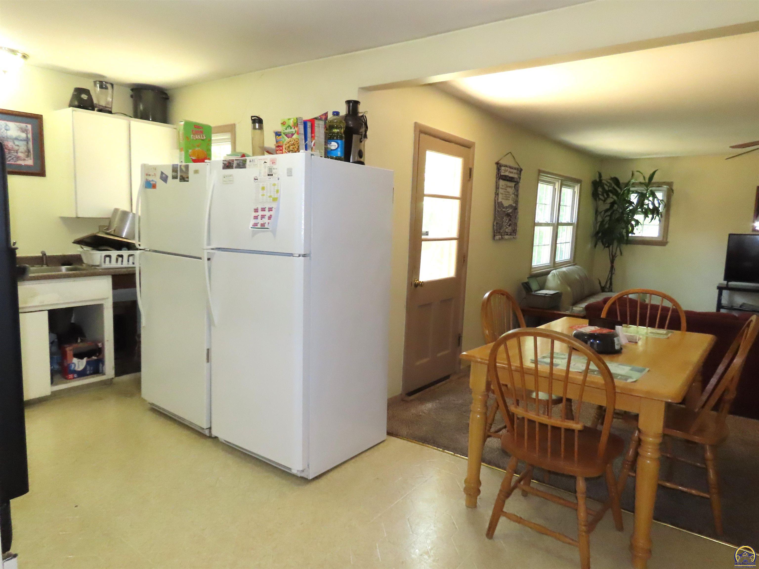 5401 Southwest 28th Street Topeka, KS 66614 - Photo 6 of 25