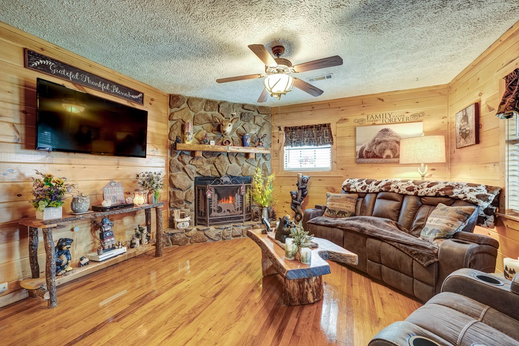 256 Boot Legger Road Morganton, GA 30560 - Photo 9 of 41