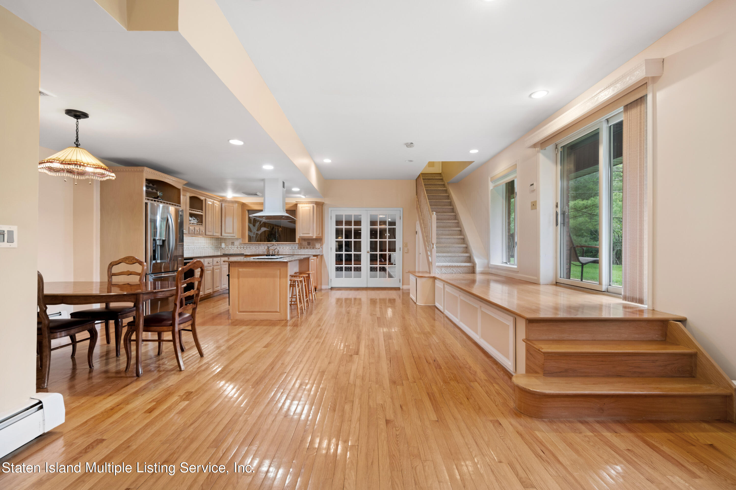 100 Wadsworth Road Staten Island, NY 10305 - Photo 14 of 46 luxury living room with giant windows