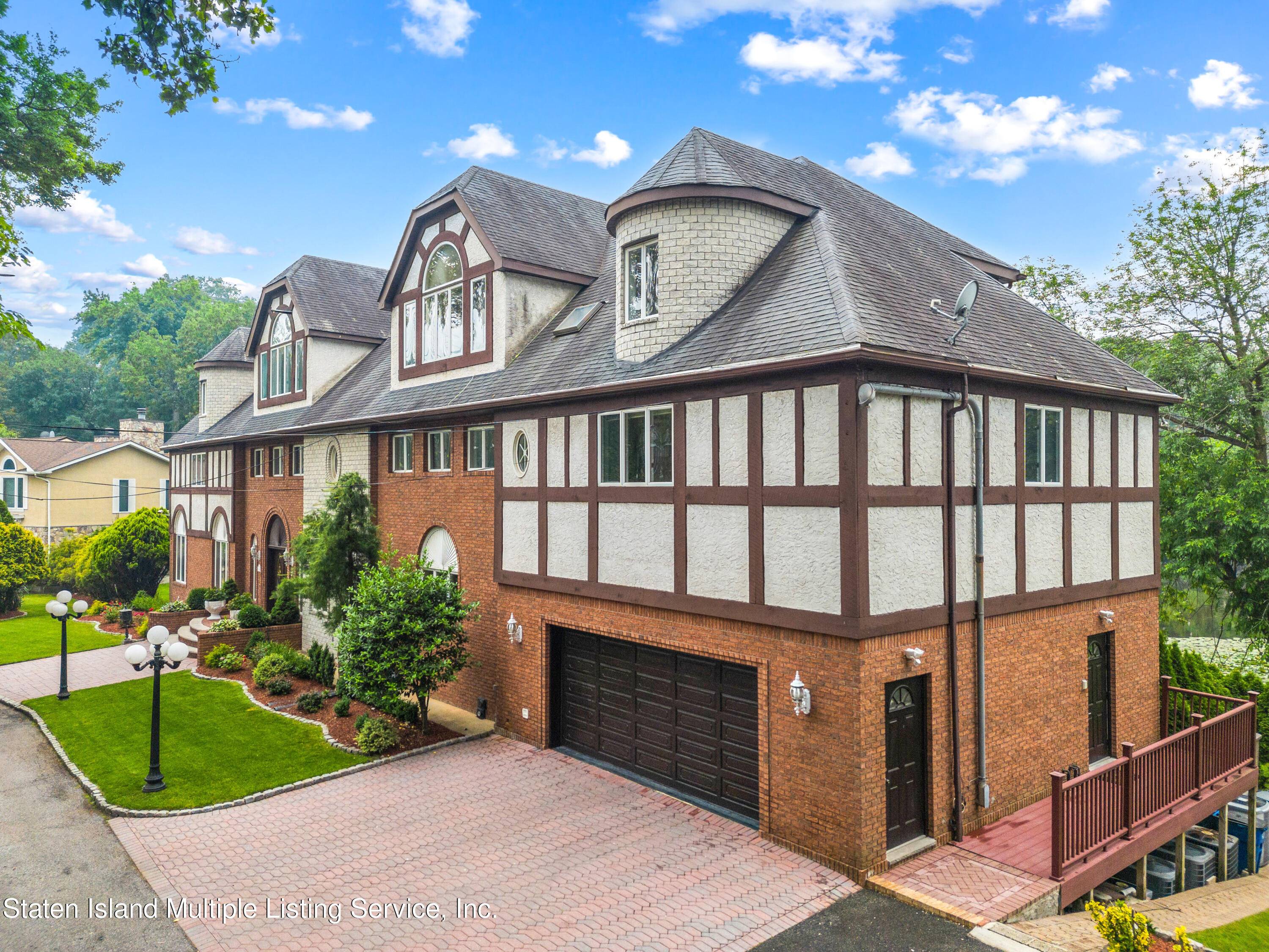 100 Wadsworth Road Staten Island, NY 10305 - Photo 3 of 46 big red luxury mansion in staten island