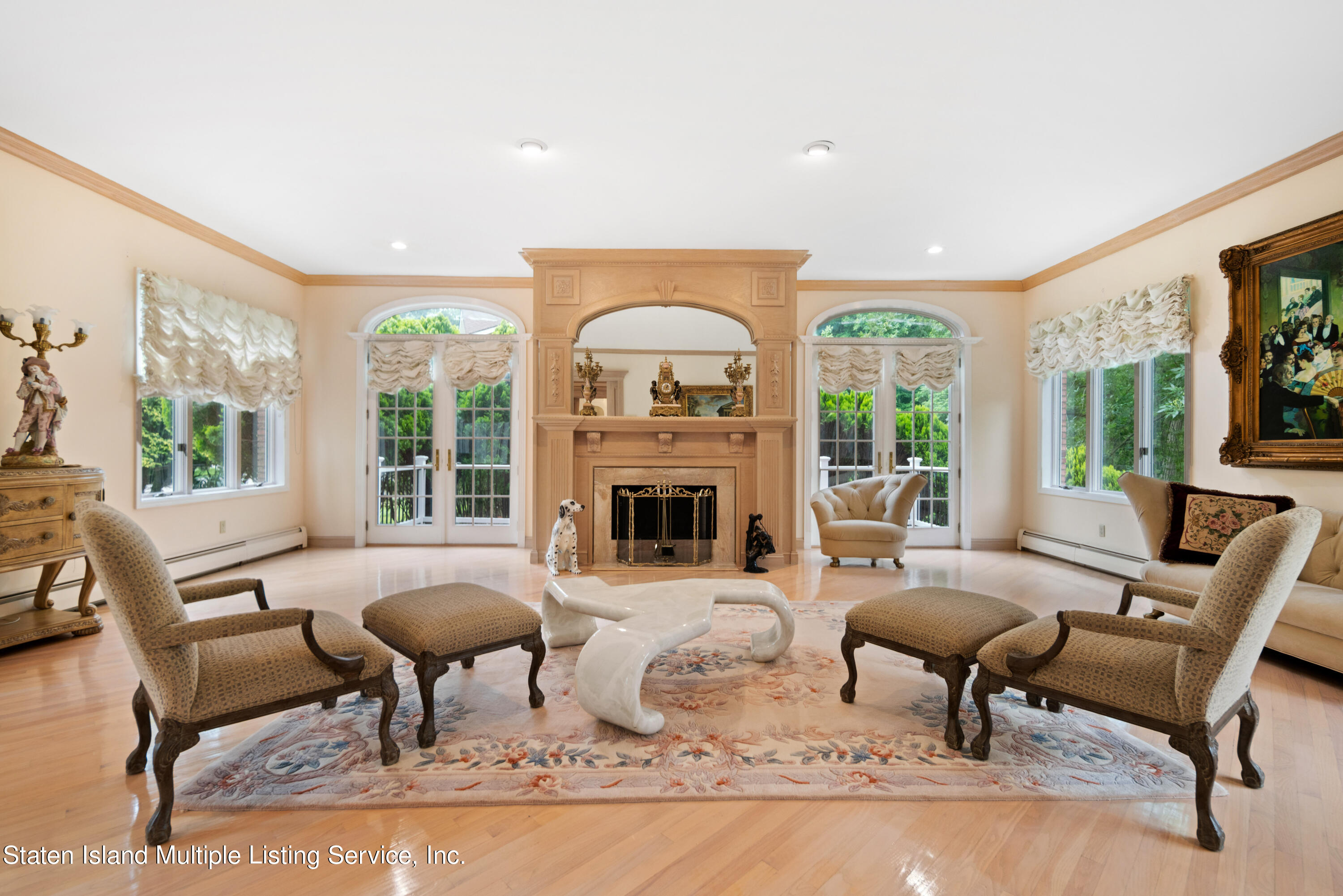 100 Wadsworth Road Staten Island, NY 10305 - Photo 10 of 46 luxury living room with giant windows