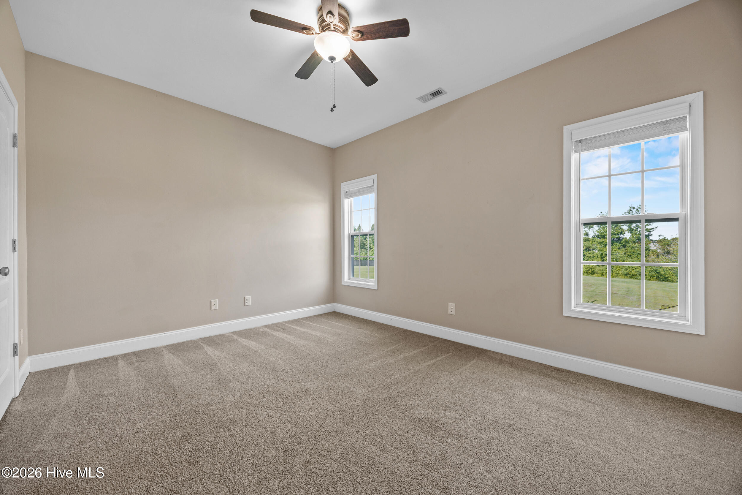 180 River Winding Road Jacksonville, NC 28540 - Photo 40 of 63 Gallery Image 40
