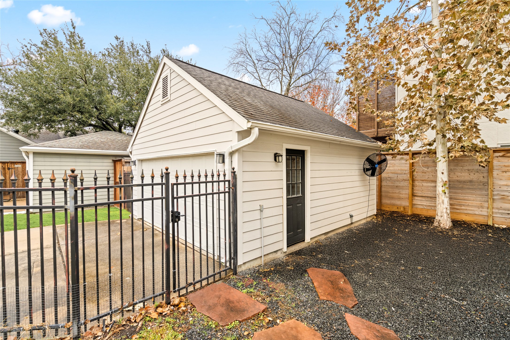 3934 Rice Boulevard Houston, TX 77005 - Photo 21 of 21