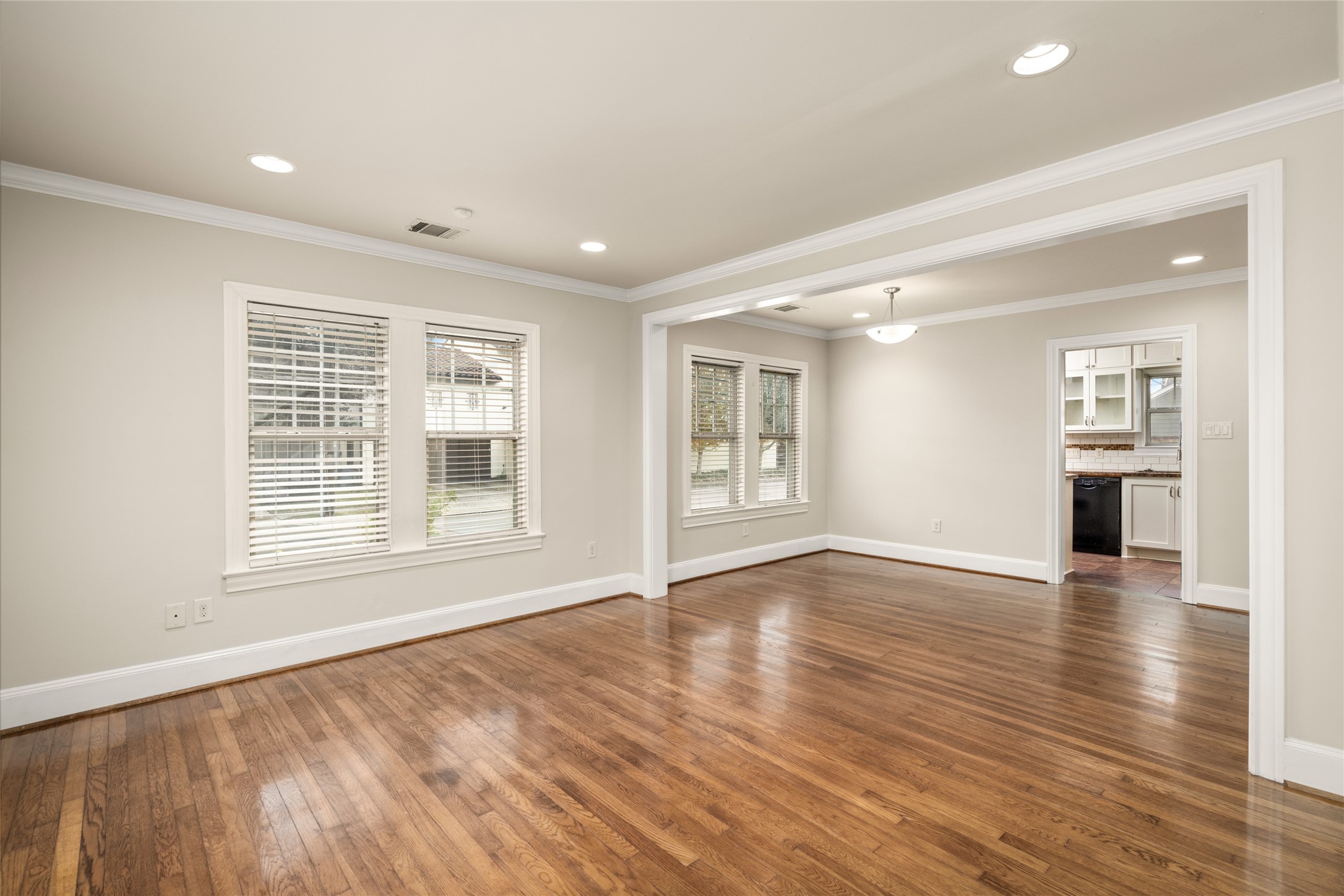 3934 Rice Boulevard Houston, TX 77005 - Photo 4 of 21