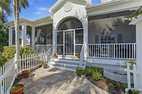 $884,000 | 6250 Tidewater Island Circle, Fort Myers, FL 33908