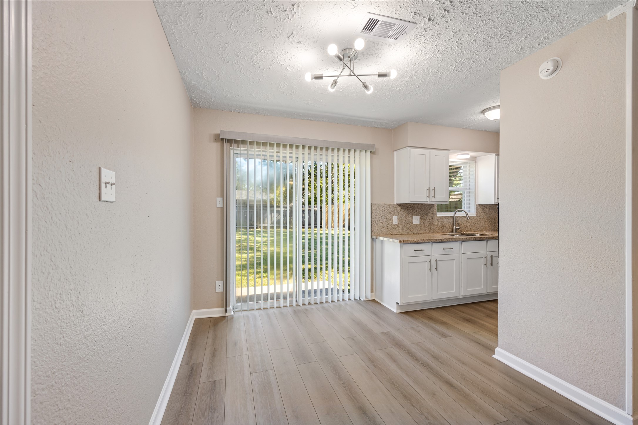 9614 Bean Street Houston, TX 77078 - Photo 14 of 28