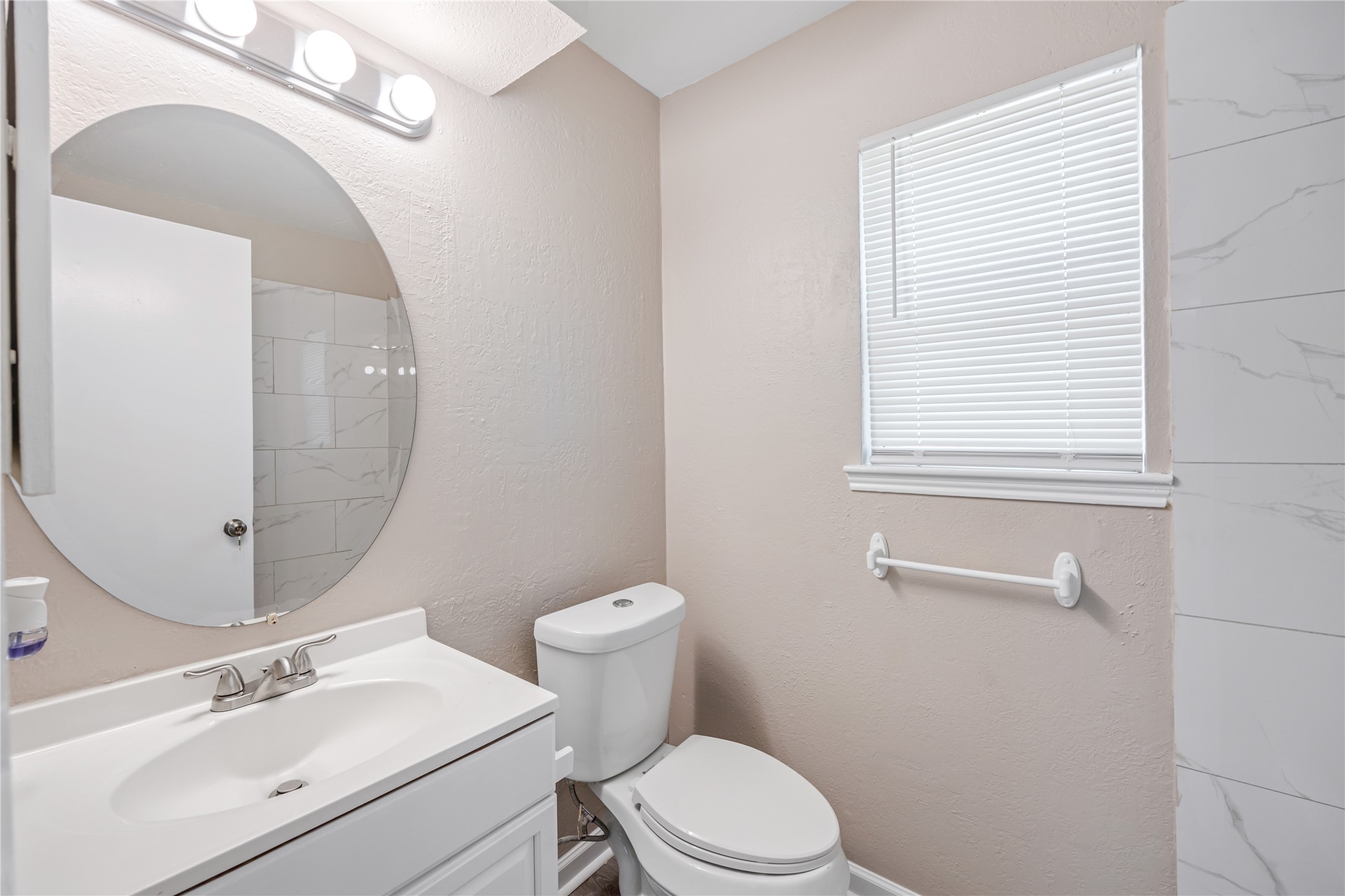 9614 Bean Street Houston, TX 77078 - Photo 9 of 28