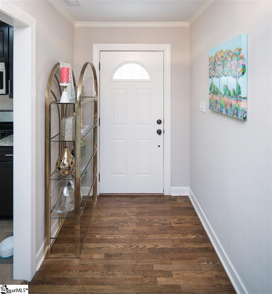 710 Parkins Mill Road Greenville, SC 29607 - Photo 5 of 29