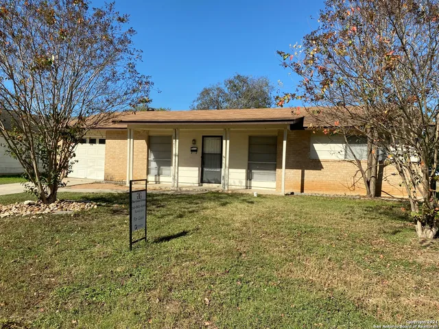 $1,375 | 1045 Gettysburg Drive, Schertz, TX 78154