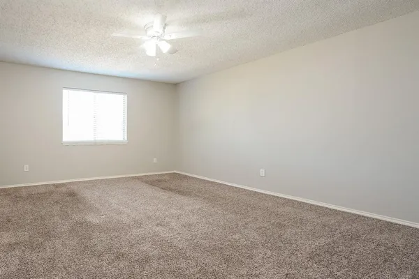 $2,070 | 6117 Autumn Springs Drive, Arlington, TX 76001