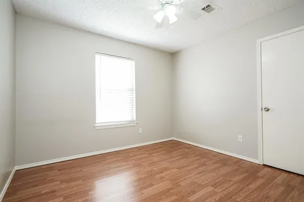$2,070 | 6117 Autumn Springs Drive, Arlington, TX 76001