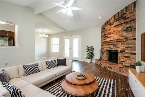 $2,070 | 6117 Autumn Springs Drive, Arlington, TX 76001