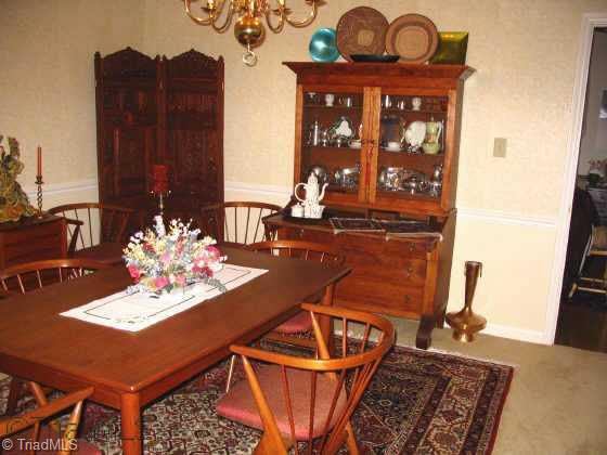 558 Lindley Road Greensboro, NC 27410 - Photo 2 of 9 Other. Dining room