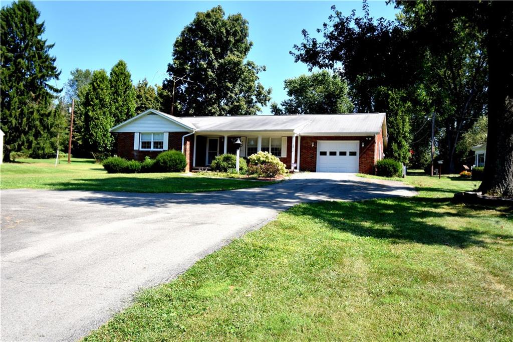 2912 South Bridge Road Washington, PA 15301 - Photo 3 of 16 There's plenty of parking for you and your visitors