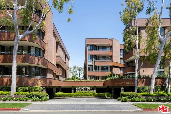 $2,350,000 | 300 North Swall Drive, Unit 307, Beverly Hills, CA 90211