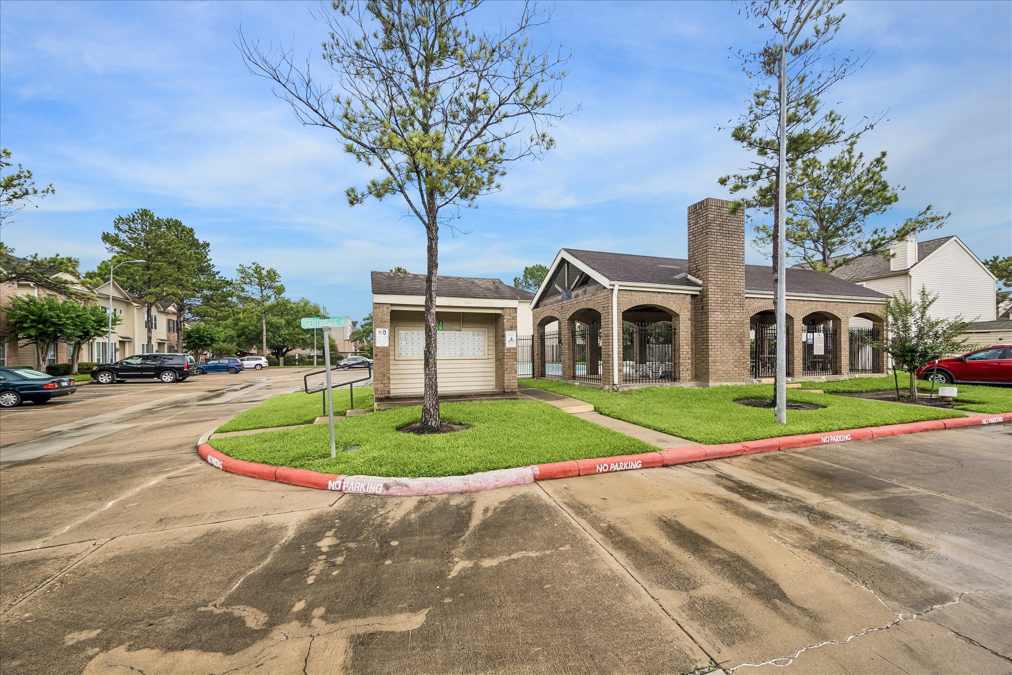 1950 Gentryside Drive Houston, TX 77077 - Photo 18 of 20