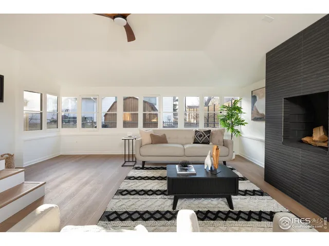 $650,000 | 6 Sunset Circle, Longmont, CO 80501