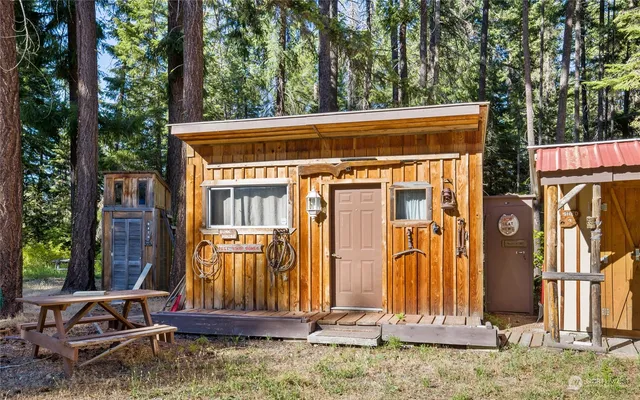 a view of backyard with green space